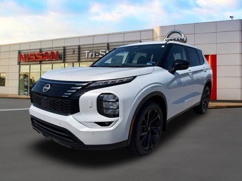 New 2026 Nissan Rogue SL AWD/4WD image 2