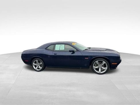 Used 2015 Dodge Challenger R/T w/ Quick Order Package 22B R/T image 4