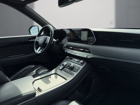 Used 2022 Hyundai Palisade Calligraphy w/ Cargo Package FWD image 16