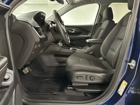 Used 2022 GMC Terrain SLE w/ Driver Convenience Package AWD/4WD image 10