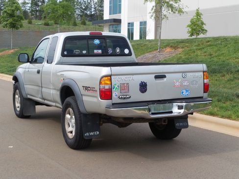 Used 2001 Toyota Tacoma 4x4 Xtracab V6 image 13