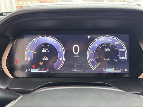 Used 2021 Jeep Grand Cherokee L Overland w/ Luxury Tech Group IV image 10