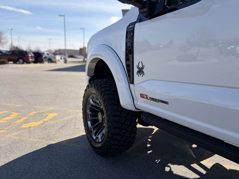New 2026 Ford F250 Lariat w/ Black Appearance Package AWD/4WD image 12