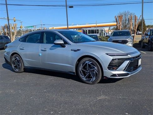 New 2026 Hyundai Sonata SEL image 1