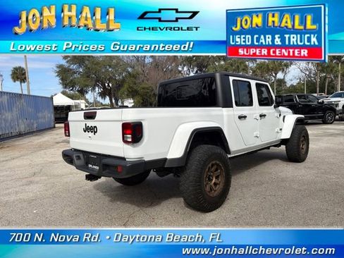 Used 2023 Jeep Gladiator Sport image 15