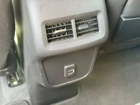 Used 2024 GMC Terrain SLE w/ Driver Convenience Package AWD/4WD image 25