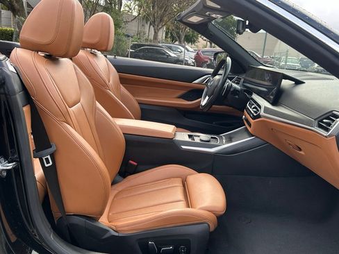 Used 2024 BMW 430i Convertible image 33