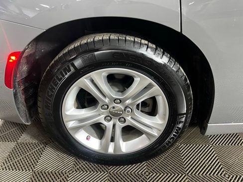 Used 2023 Dodge Charger SXT image 18