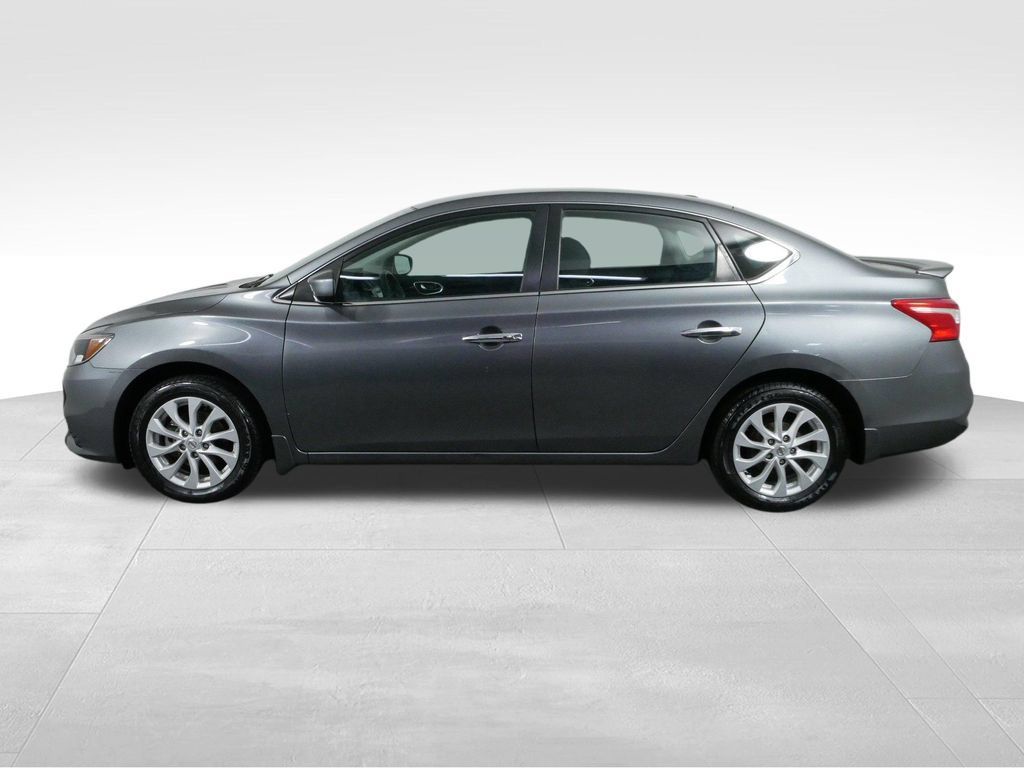 Used 2018 Nissan Sentra SV FWD image 6