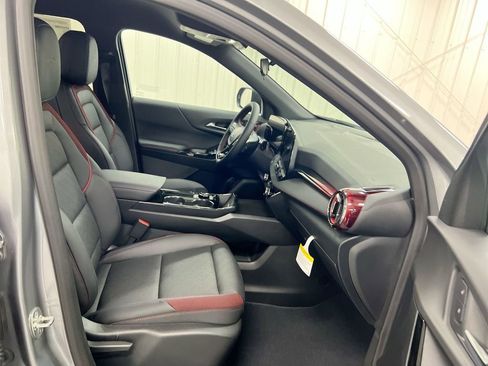 Used 2025 Chevrolet Equinox RS image 22