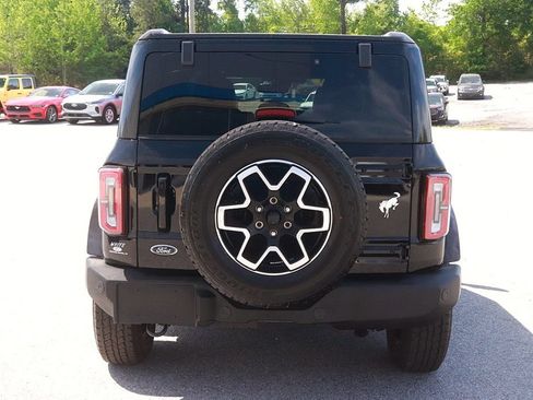 Used 2025 Ford Bronco Outer Banks AWD/4WD image 6