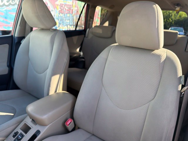 Used 2011 Toyota RAV4 4WD w/ Upgrade Value Pkg image 16