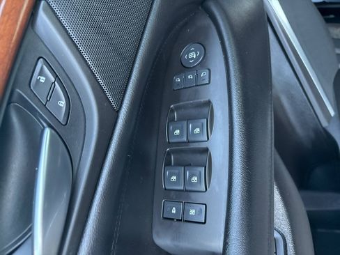 Used 2016 Cadillac Escalade ESV Premium AWD/4WD image 11
