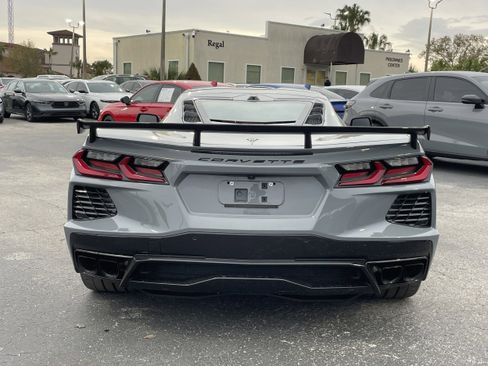 Certified 2025 Chevrolet Corvette Stingray Preferred Cpe w/ Z51 Performance Package image 4