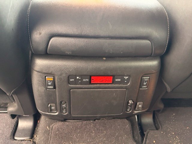 Used 2018 Nissan Armada Platinum w/ Captain Seat Package RWD image 14