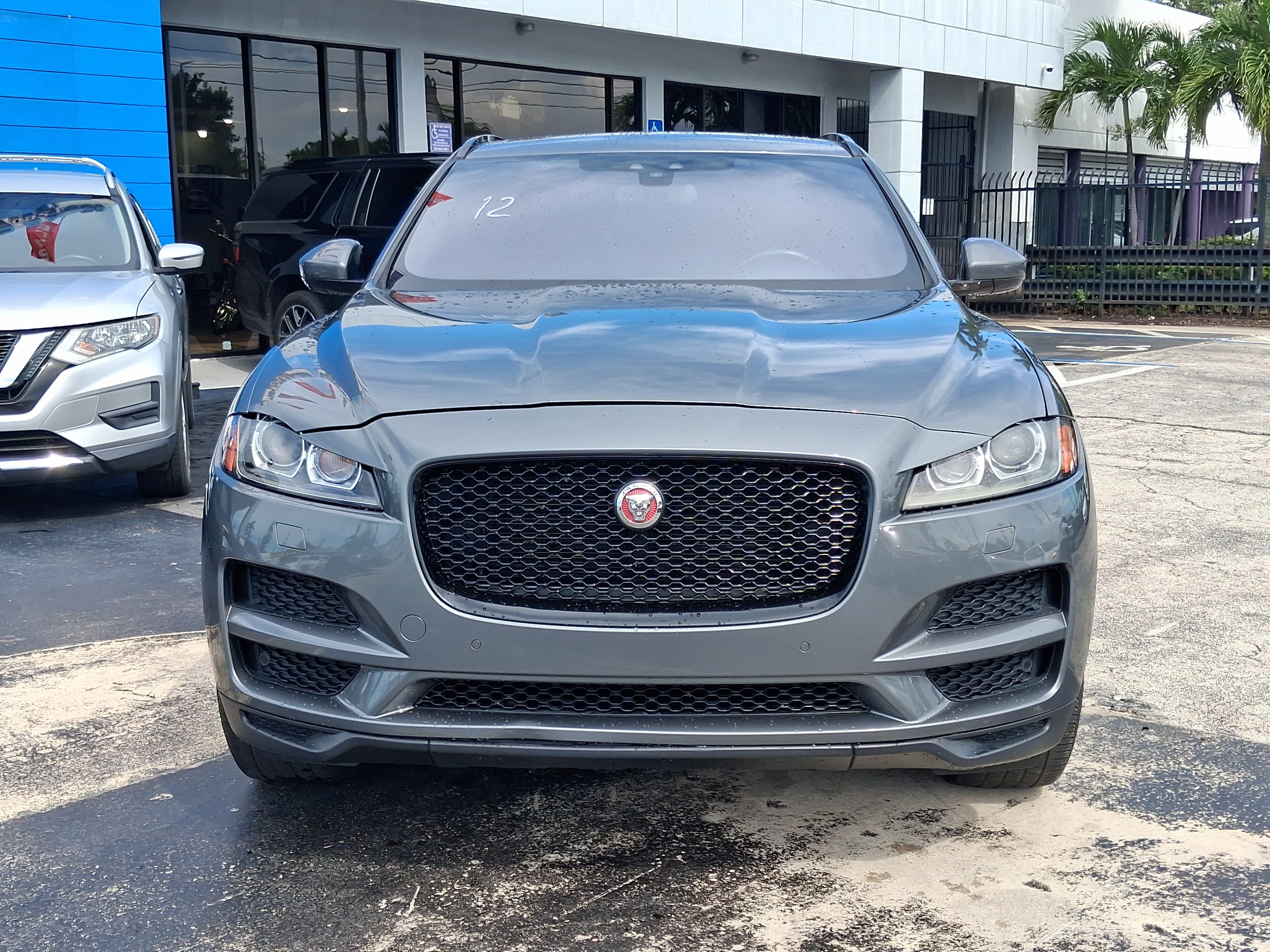 Used 2018 Jaguar F-PACE Premium AWD/4WD image 3