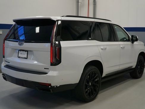 Certified 2024 Cadillac Escalade Sport w/ LPO, ONYX Package image 7