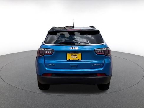 Used 2025 Jeep Compass Limited AWD/4WD image 7
