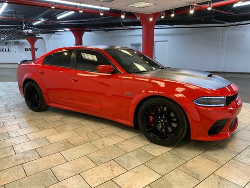 Used 2021 Dodge Charger Scat Pack RWD image 10