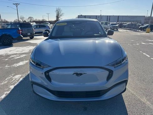 Used 2025 Ford Mustang Mach-E Premium image 8