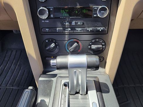 Used 2008 Ford Mustang GT Premium RWD image 26