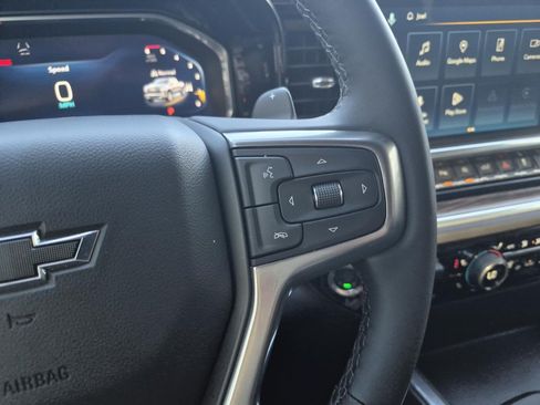 Certified 2026 Chevrolet Silverado 1500 RST AWD/4WD image 23