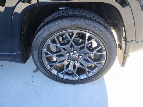 New 2025 Jeep Grand Cherokee Summit image 20