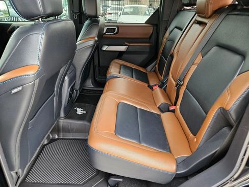 Used 2023 Ford Bronco Outer Banks AWD/4WD image 19