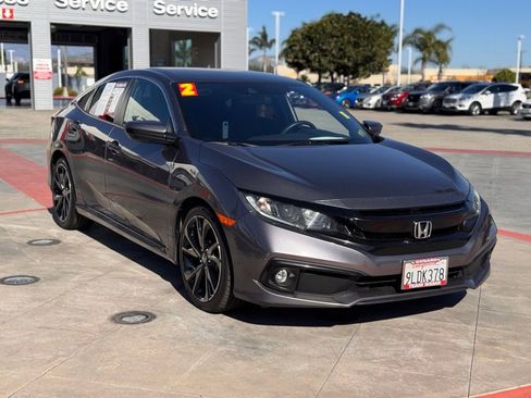 Used 2020 Honda Civic Sport image 2