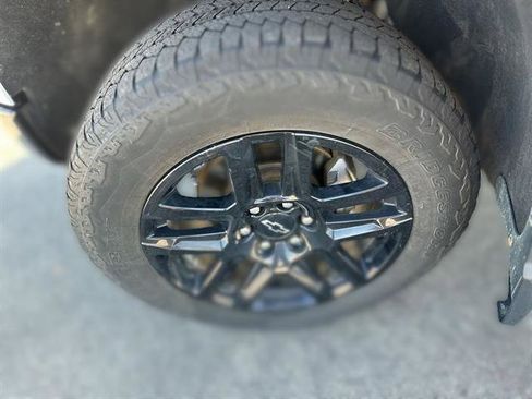 Used 2023 Chevrolet Silverado 1500 Custom Trail Boss w/ LPO, Dark Essentials Package image 39