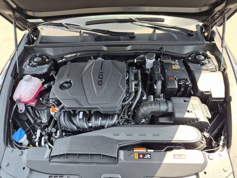 Used 2025 Hyundai Sonata SEL FWD image 35