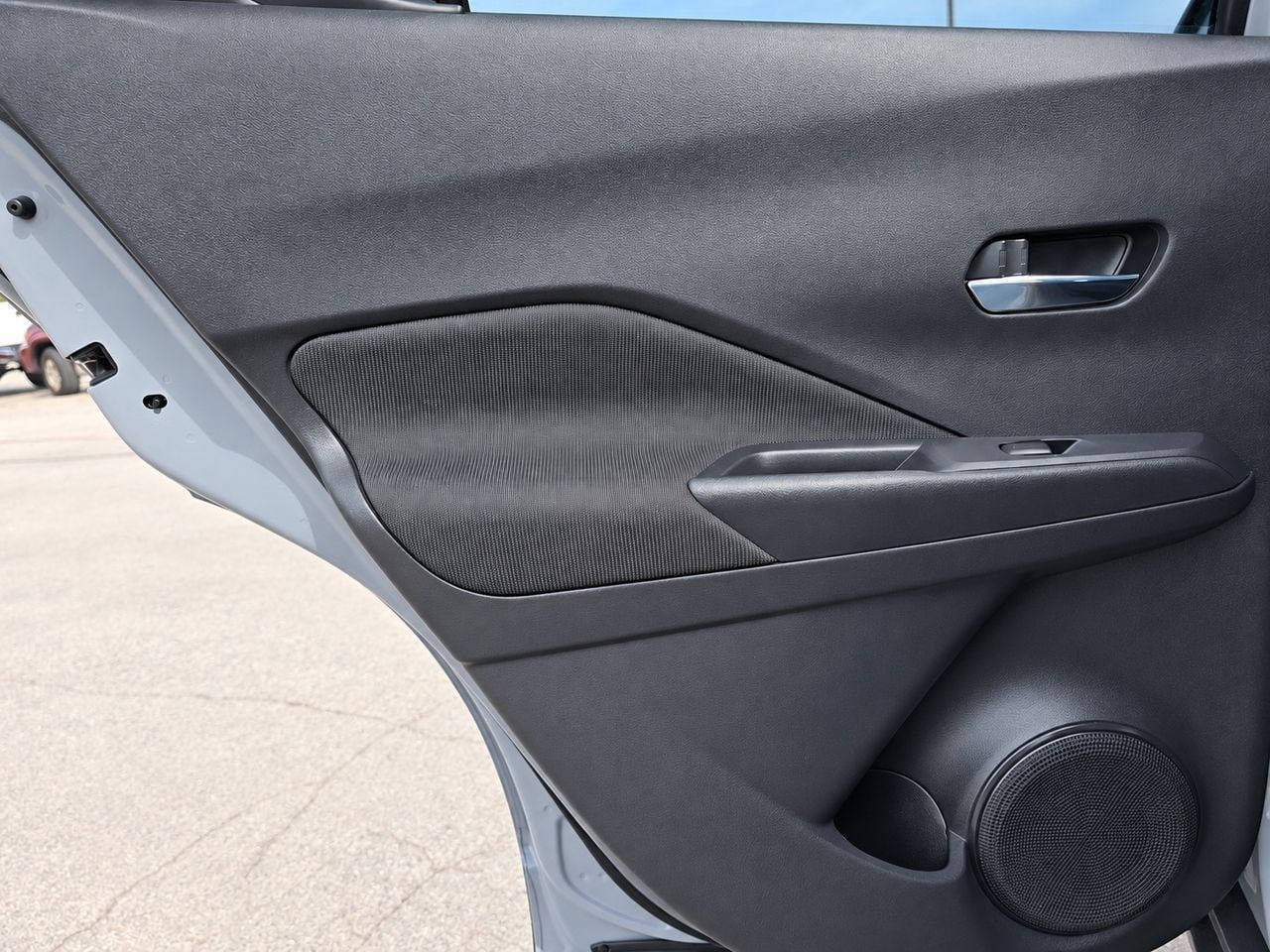 Used 2024 Nissan Kicks SV FWD image 21