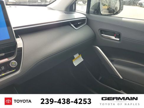 New 2026 Toyota Corolla Cross XLE FWD image 33