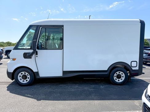 New 2026 Chevrolet Brightdrop 400 w/ Battery Pack, Max Range AWD/4WD image 4