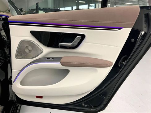 Certified 2022 Mercedes-Benz EQS 450+ Sedan image 12