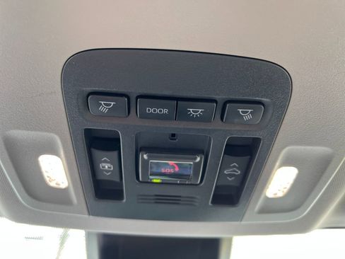 Used 2024 Toyota Camry XSE image 32