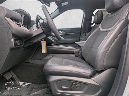 New 2026 Ford Explorer ST w/ Sun And Sound Package image 4