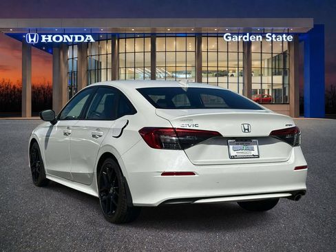 Certified 2023 Honda Civic Sport image 4