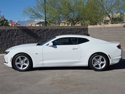 Used 2023 Chevrolet Camaro LT image 6