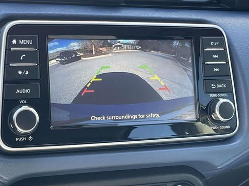 Used 2025 Nissan Versa SV w/ Trunk Package image 23