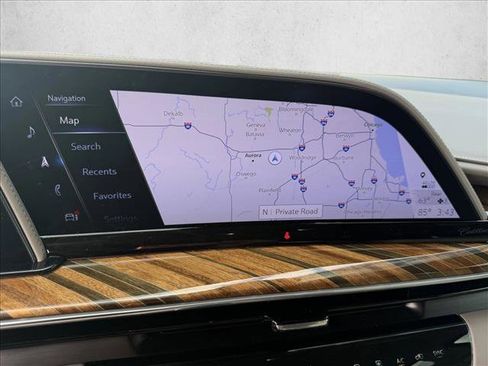 Used 2023 Cadillac Escalade Sport Platinum w/ LPO, ONYX Package image 18