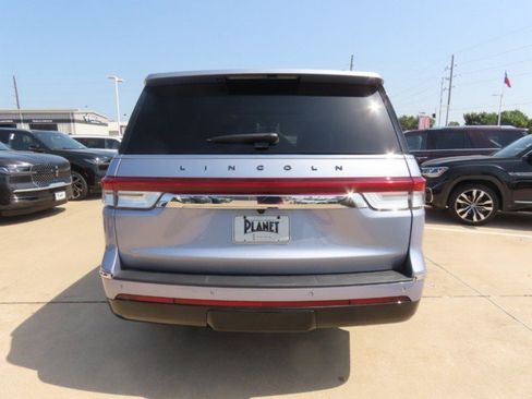 Used 2022 Lincoln Navigator Black Label AWD/4WD image 11