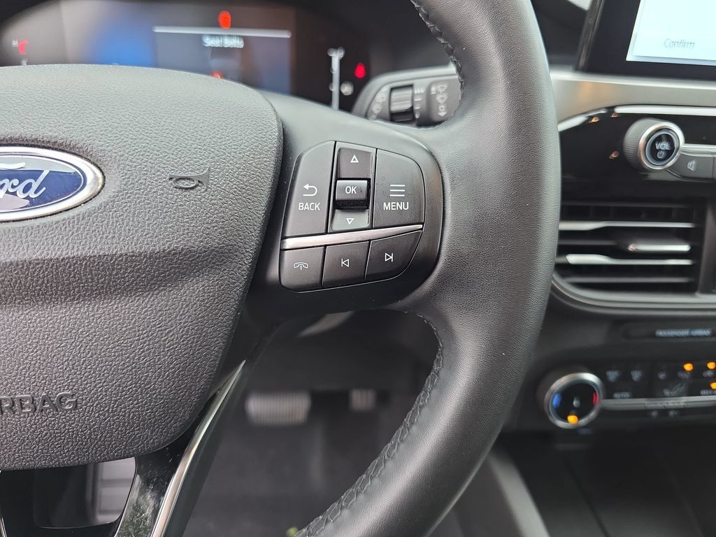 Certified 2023 Ford Escape Active FWD image 16