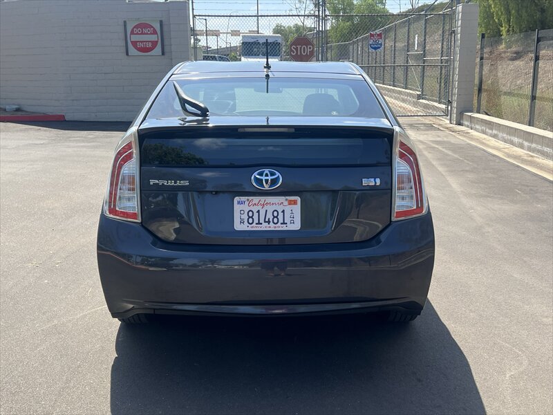 Used 2015 Toyota Prius Two FWD image 15