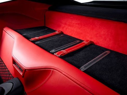 Used 2015 Ferrari F12 Berlinetta image 28