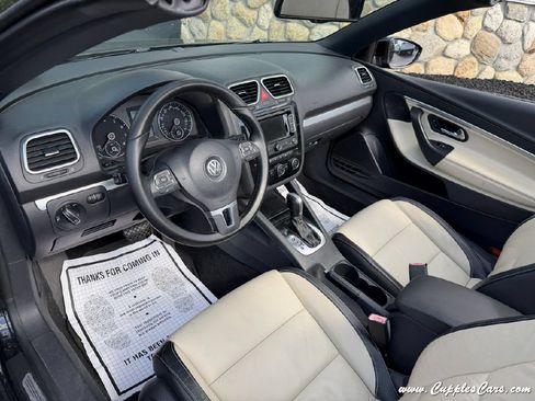 Used 2015 Volkswagen Eos Final Edition FWD image 5