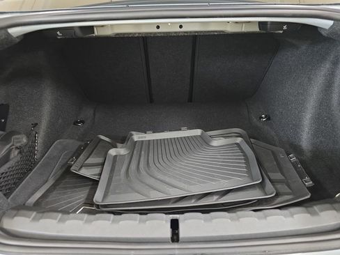 Used 2025 BMW 230i Coupe w/ M Sport Package image 27