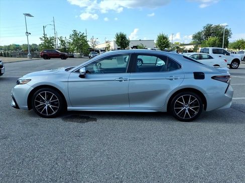 Certified 2023 Toyota Camry SE w/ Audio Upgrade Package FWD image 8