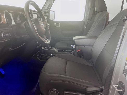 Used 2021 Jeep Wrangler Unlimited Sport image 18