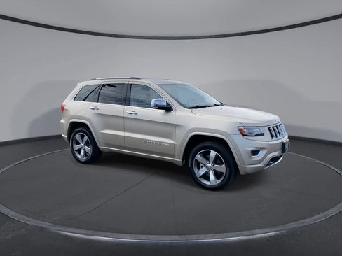 Used 2014 Jeep Grand Cherokee Overland w/ Advanced Technology Group image 2